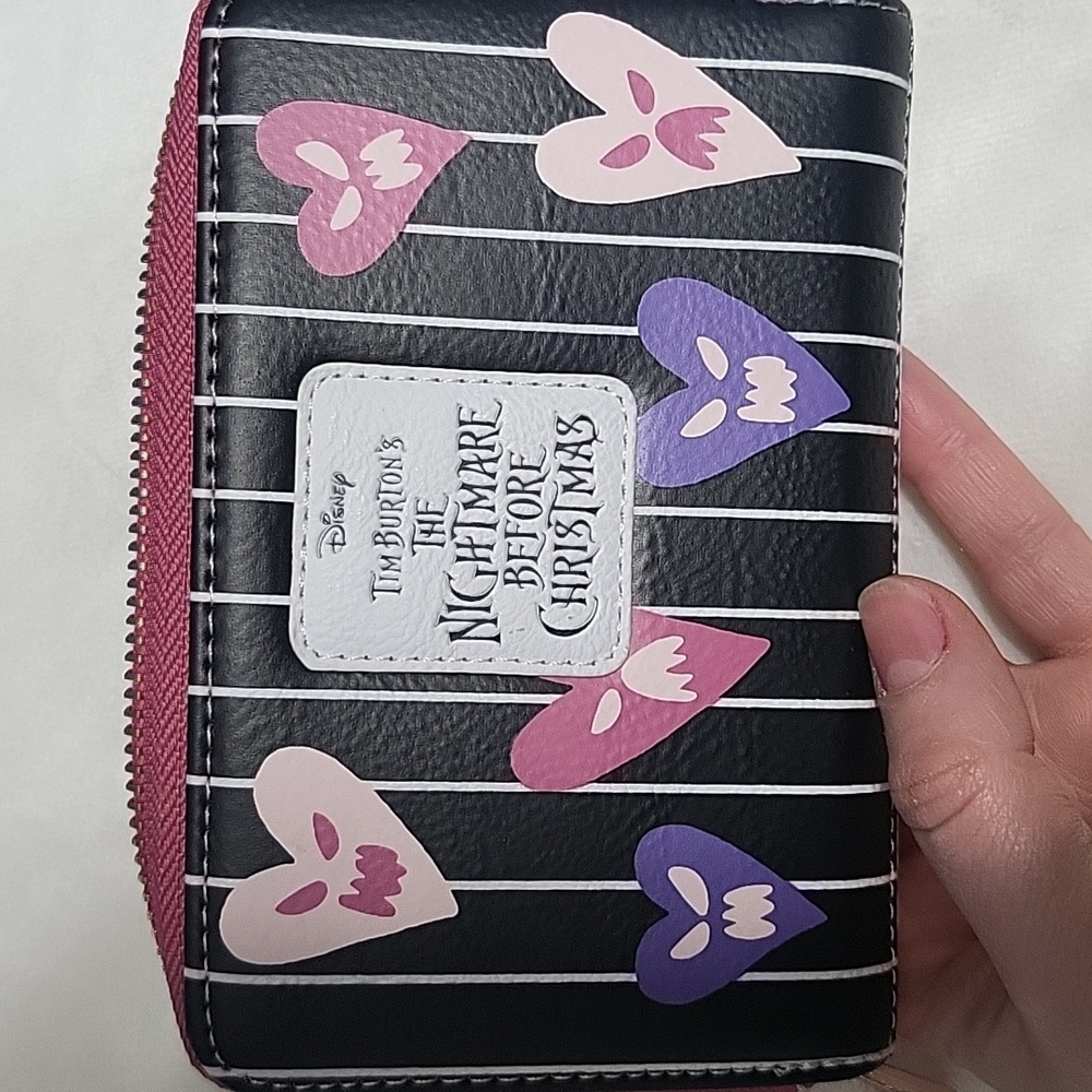 Loungefly Wallet Set - Picture 6 of 8